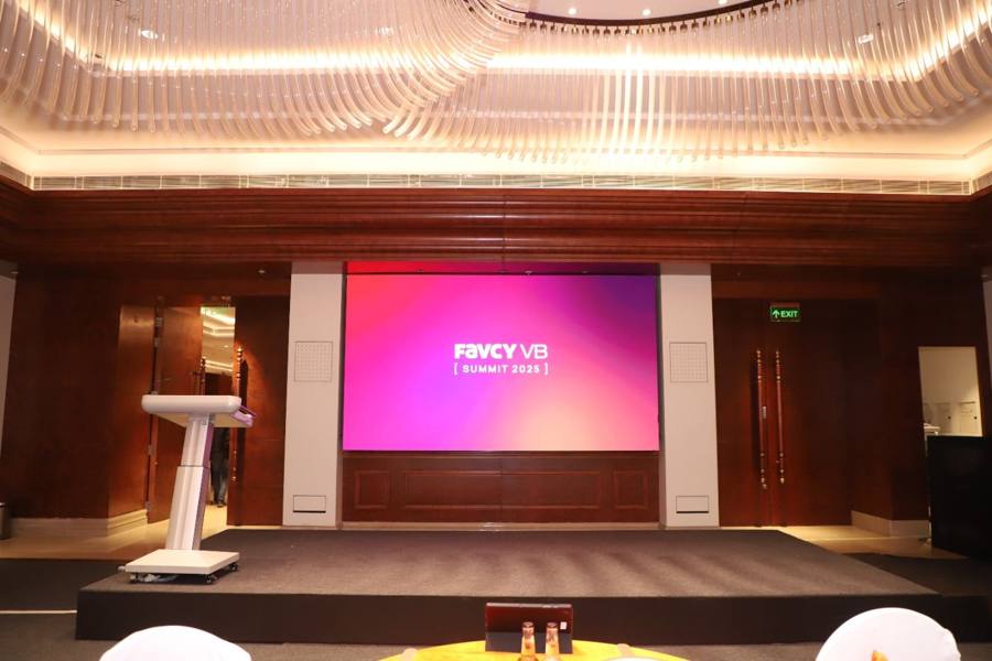 The Main Stage at the last Favcy Summit